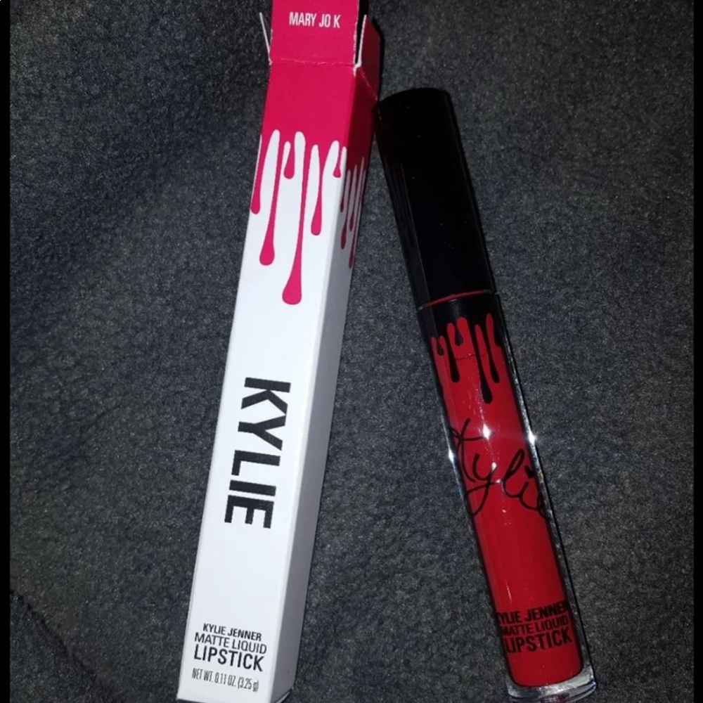 Kylie Cosmetics Lipstick